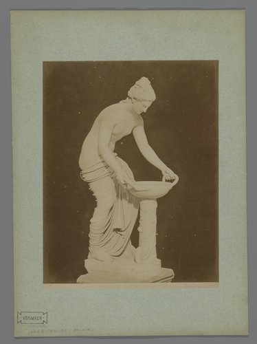 Museo Vaticano. Danaide. (Scultura Antica) by Fratelli Alinari