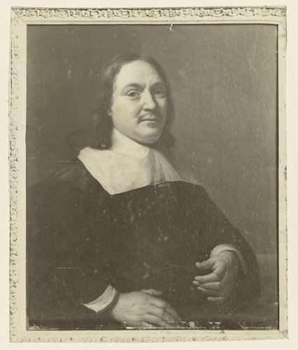 Portret van een man by anonymous