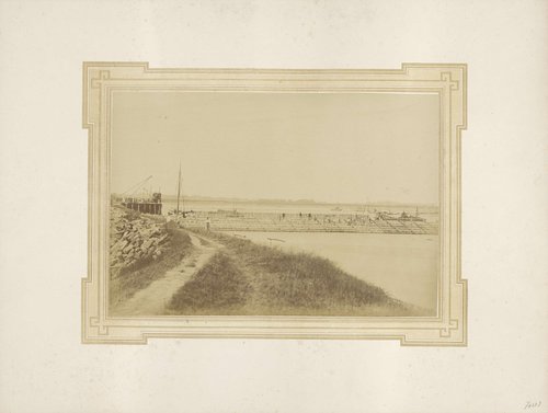 Oosthavendam met lossteiger te Vlissingen