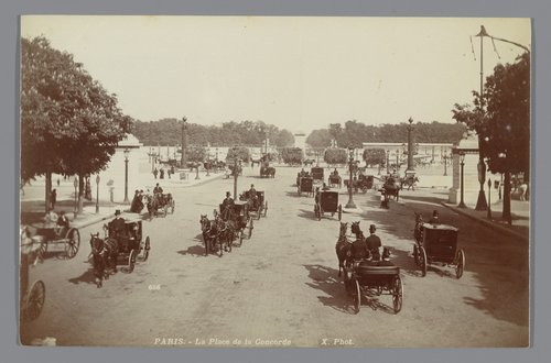 Paris.- La Place de la Concorde
