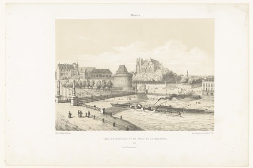 Zicht op het kasteel en de Pont de la Rotonde over de Loire in Nantes