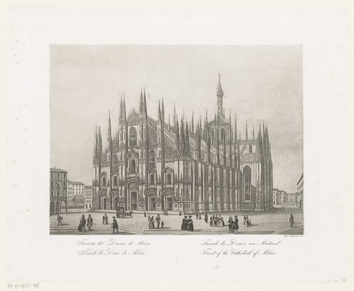 Façade van de Dom van Milaan
