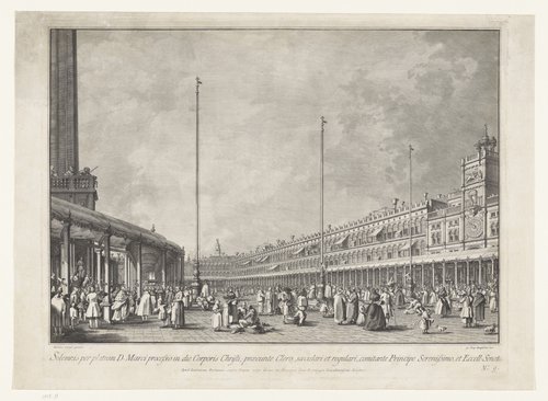 Christelijke processie onder de galerijen rond het San Marco Plein