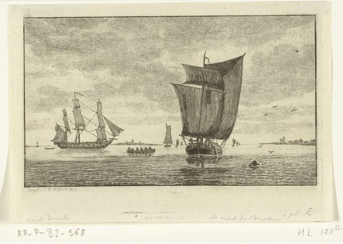 Riviergezicht met zeilschepen en een roeiboot met zeven personen