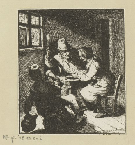 Vrouw leest brief voor aan twee drinkende mannen
