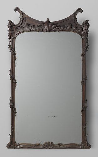 Spiegel in gesneden Louis XV lijst by anonymous