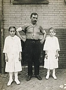 A Workman and his Daughters, Kensington, Philadelphia