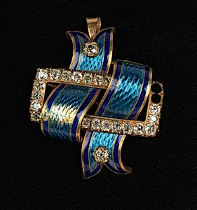 Brooch by Unidentified