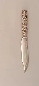 Chrysanthemum Pattern Fish Knife