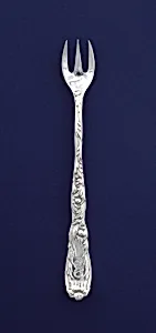 Chrysanthemum Pattern Oyster Fork