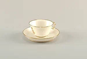 Cup and Saucer, from a Napoleon III Table Service (Tasse et soucoupe, Service Ã  Chiffre DorÃ© de l'Empereur NapolÃ©on III)