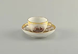 Cup and Saucer with Battle Scenes (Bataillen-Malerei)