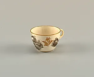 Cup