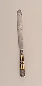 Knife with Triangular Pattern Ivory and Bone Handle