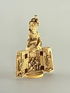 Marie Antoinette triptych figure