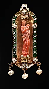Pendant by Unidentified
