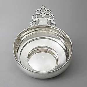 Porringer