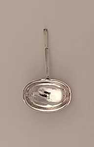 Punch ladle