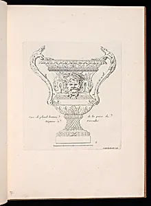 Vase en plomb bronzé de la piece de Neptune à Versailles