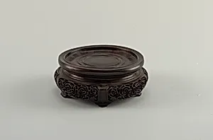 vase stand
