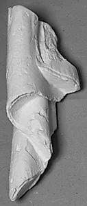 Dragtfold fra gudindestatue by Ubekendt