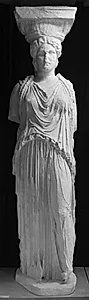 Karyatide fra Erechtheion, vest i 2. Række by Ubekendt