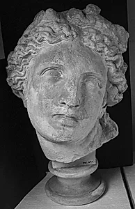 Kvinde by Ubekendt
