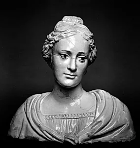 Kvindebuste by Giovanni della Robbia