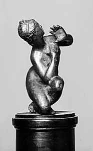 Lille knælende nymfe by Giambologna