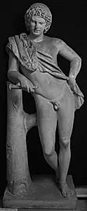 Satyr, der læner sig mod et træ by Ubekendt