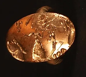 Signetring. Oval. Kvinde, mand og træ by Ubekendt