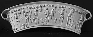 Sølvbæger. Med skeletter af bl.a. Menander, Archilochos, Euripides, Krates, Demetrios og Monimos by Ubekendt