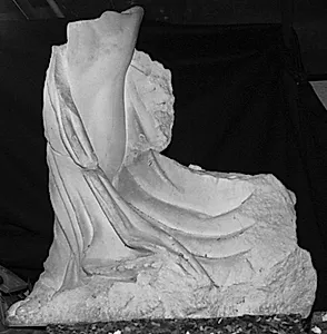 Theseus, højre ben by Ubekendt