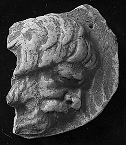 Trajan søjlen. Mandehoved, højre profil by Ubekendt