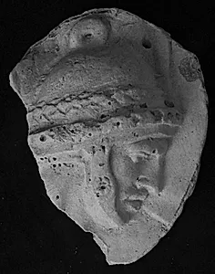 Trajan søjlen. Mandehoved, højre profil by Ubekendt