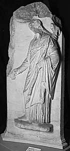 Tresidet basis for trefod. På siderne Dionysos og Niker by Ubekendt