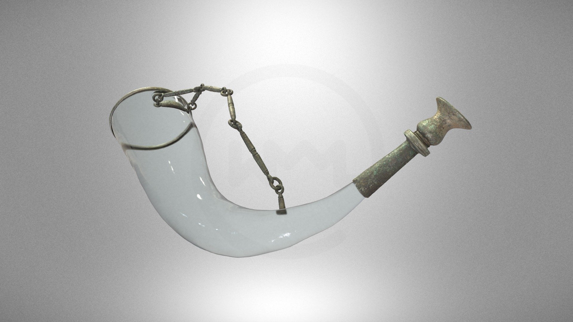 A set of drinking horn fittings and a chain No.1