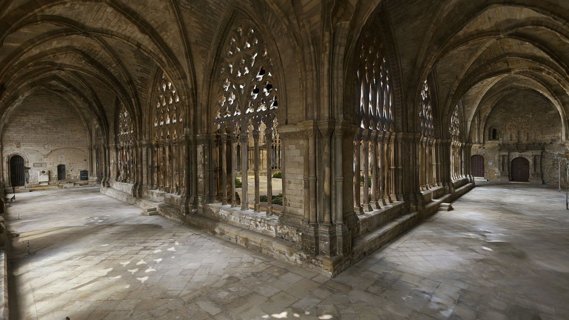 Cloister Cathedral of St. Mary of La Seu Vella