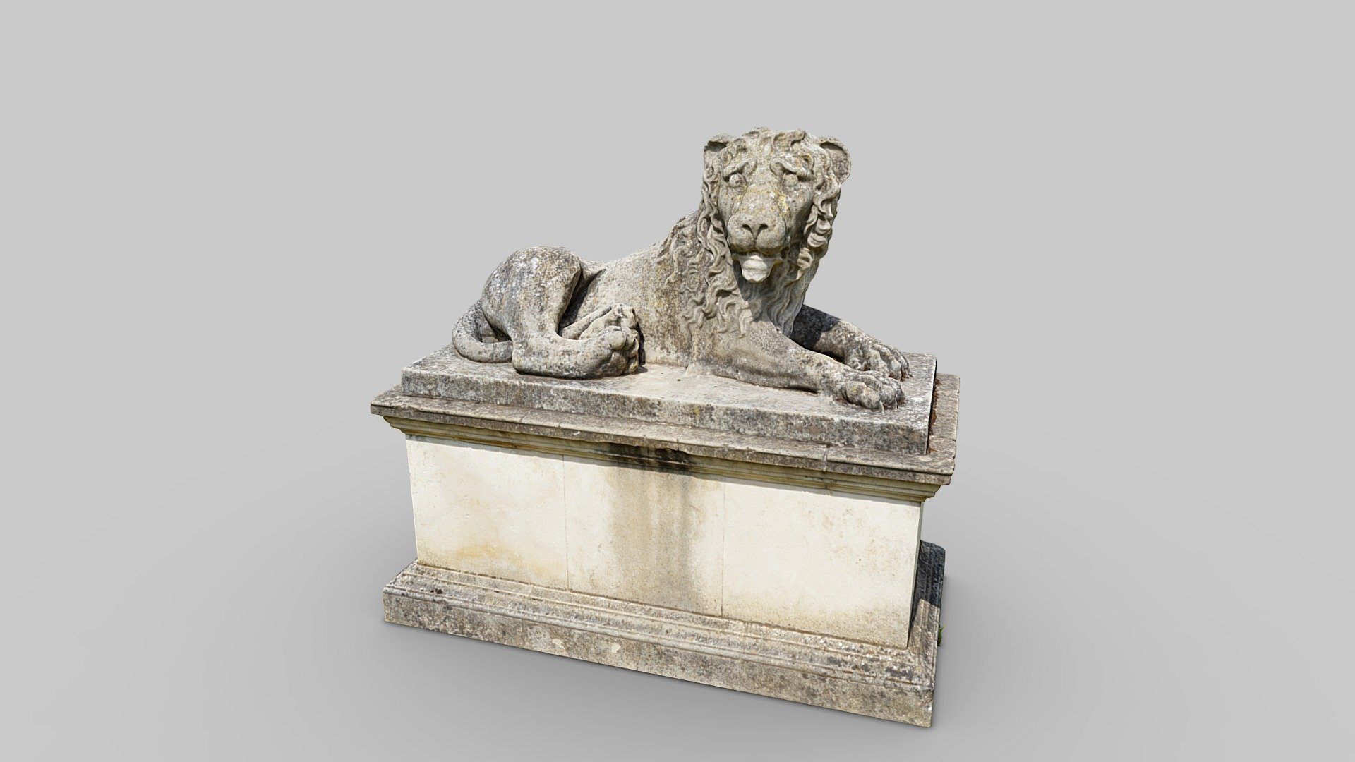 Chiswick House Lion Statue