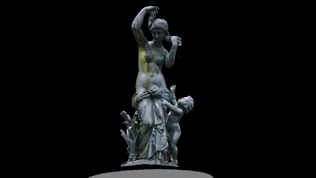 Fountain in Crystal Palace Garden, Porto