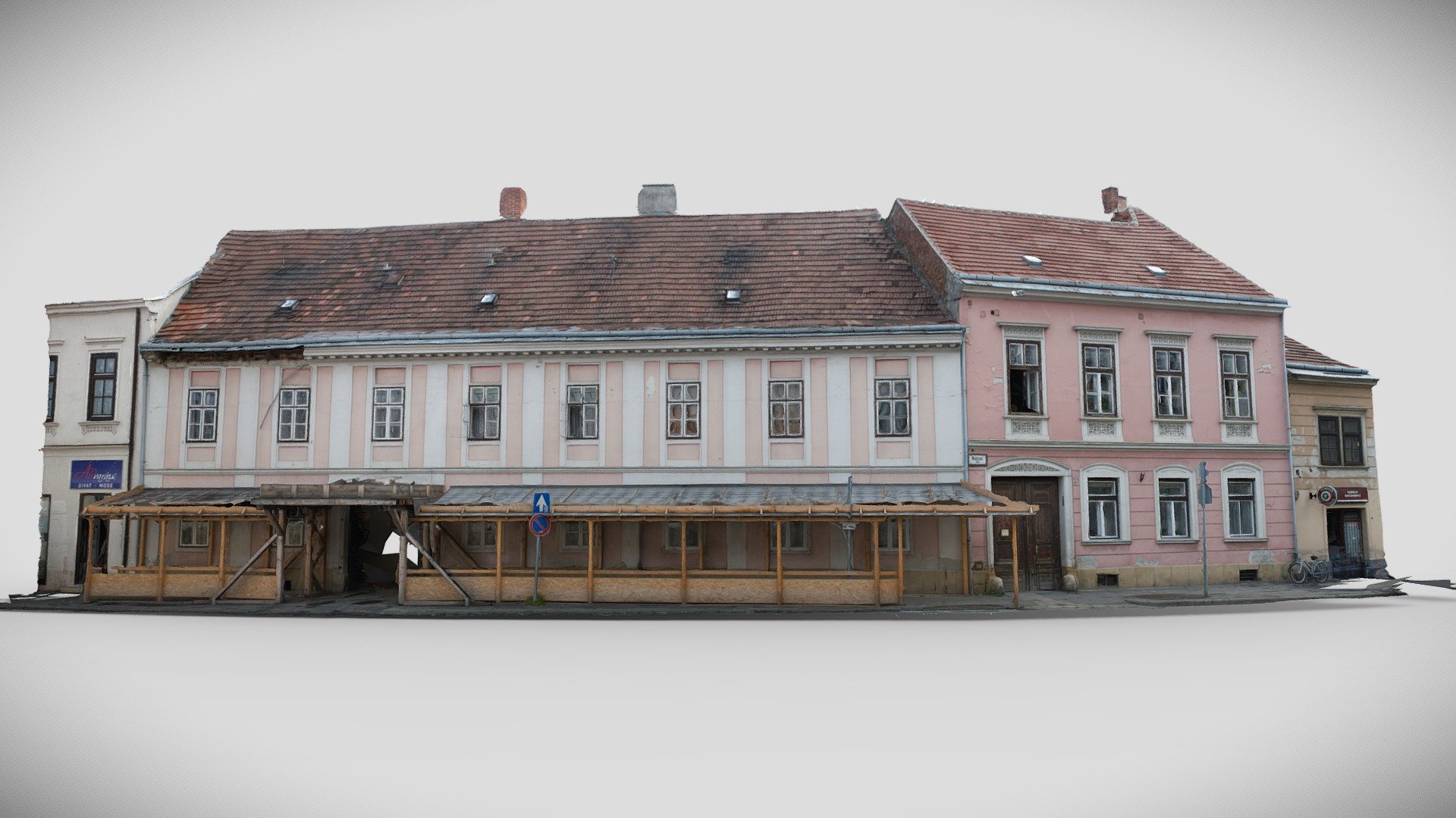 Sopron, Ötvös street scene