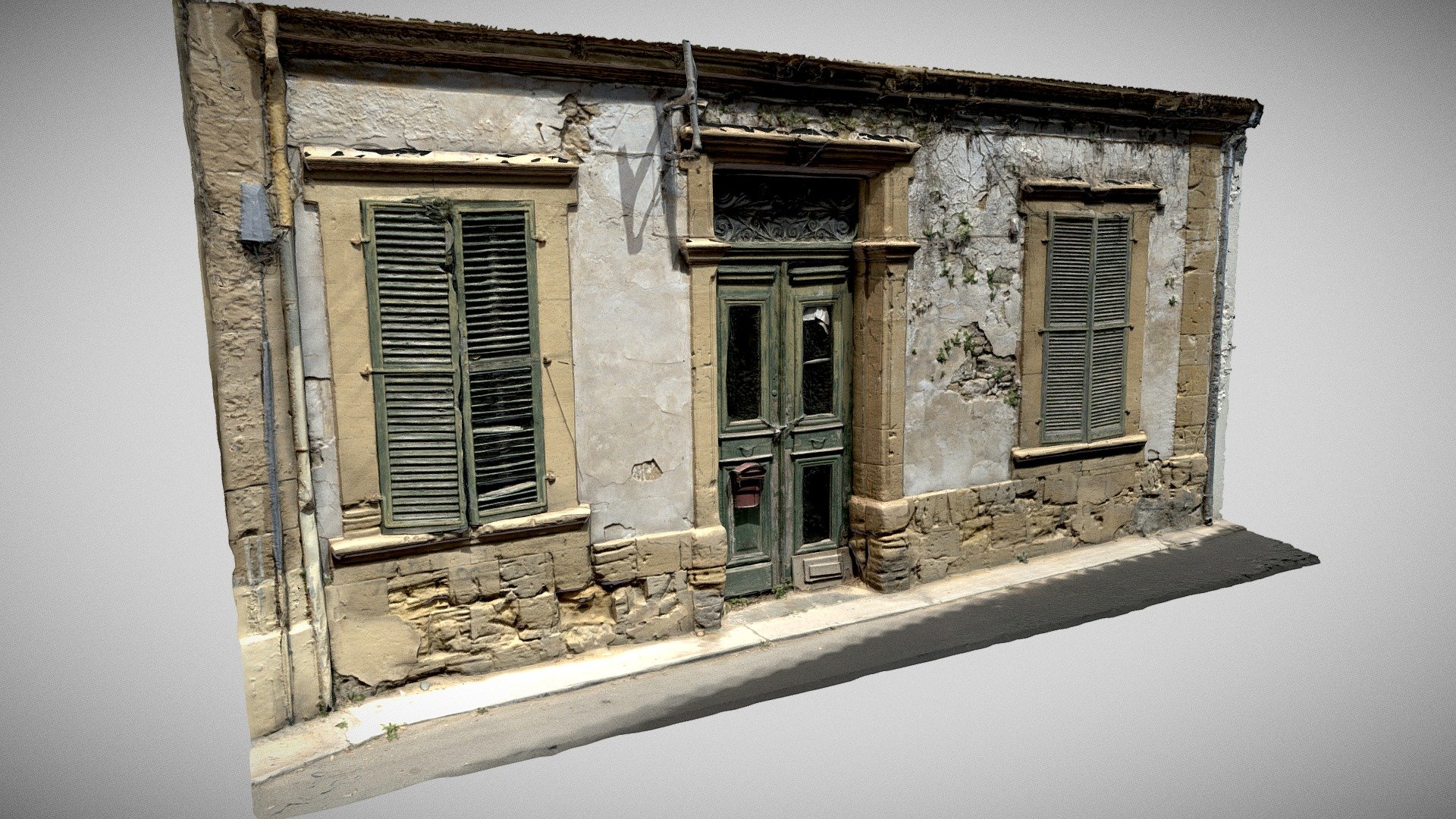 Traditional townhouse facade - derelict