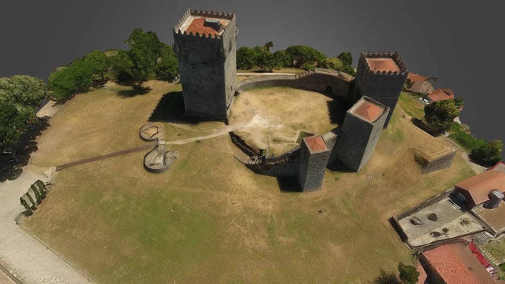 Château de Montalegre, Portugal