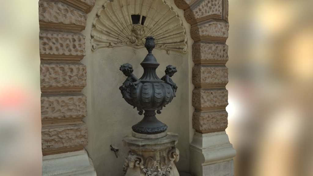 Niche with statue (color)